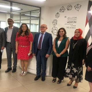 رئيس المركز التربوي للبحوث والإنماء يزور جمعية المقاصد الخيرية الاسلامية في…
